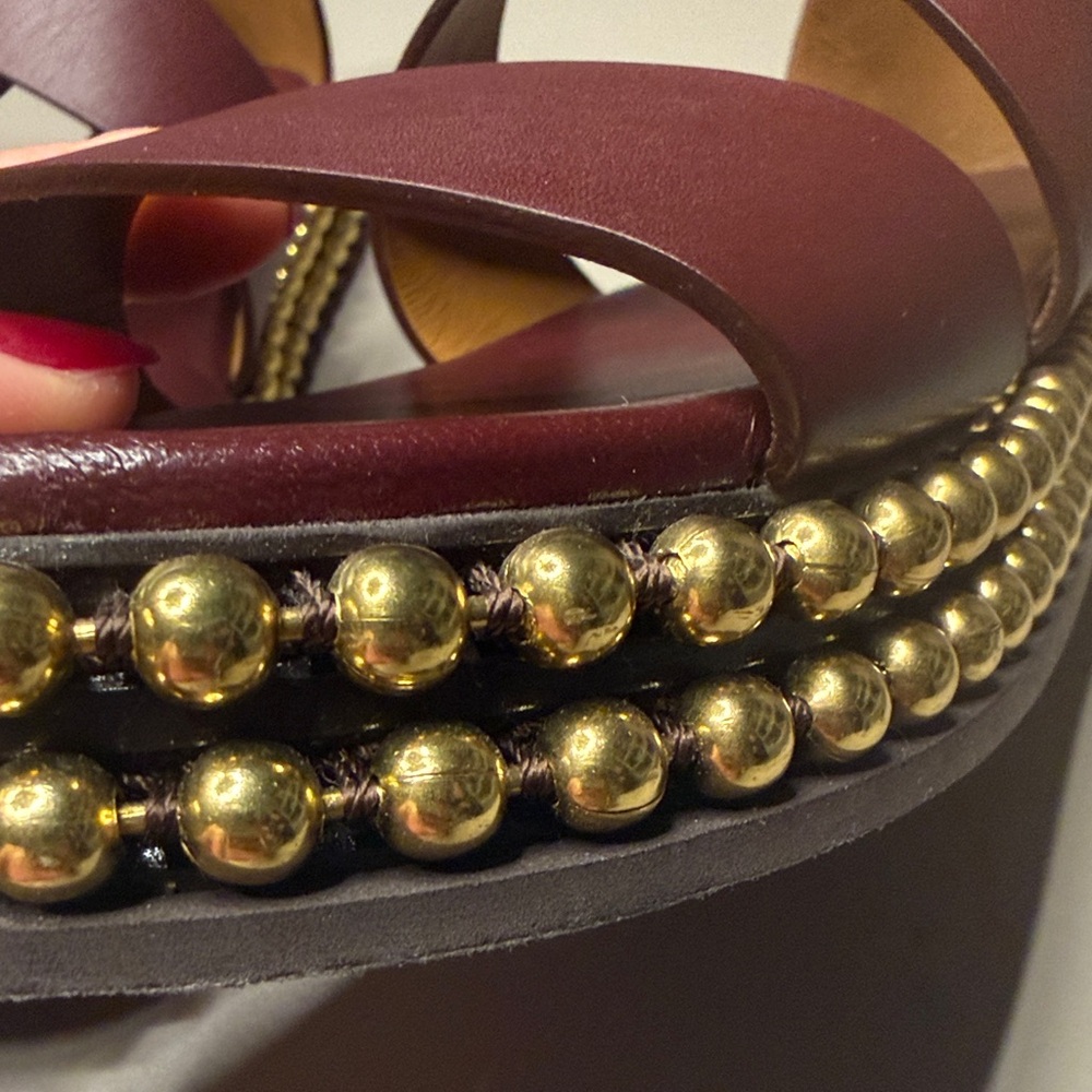 Chloé Burgundy Crisscross Leather Platform Sandals with Gold Bead Trim - Picture 9 of 12